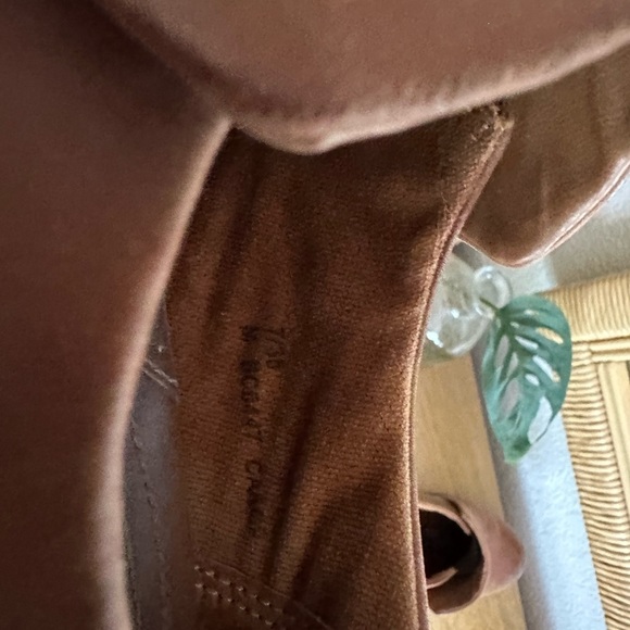 B.O.C. Booties - Picture 6 of 7